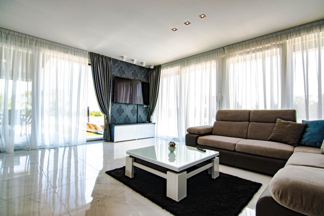 Villa Evoque - Adriatic Luxury Villas Zadar Exterior foto